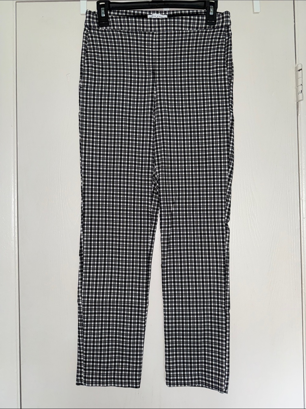 Black & White Gingham Ankle Pants - Women's Cropped Trousers